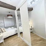 Apartamento junto a la playa
