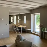 Apto centro con jardín