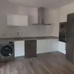 Apartamento De Dos Dormitorios