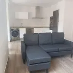 Apartamento De Dos Dormitorios