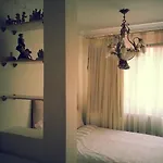 Central Room With Key, Wifi