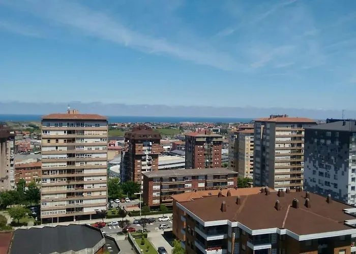 Spacious And Light Flat With Beautiful Views