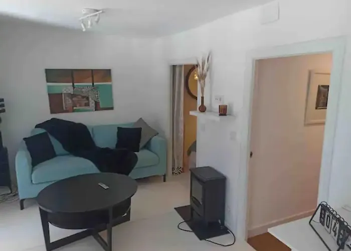 Central Monkey Apartment - Grupo Rh Santander
