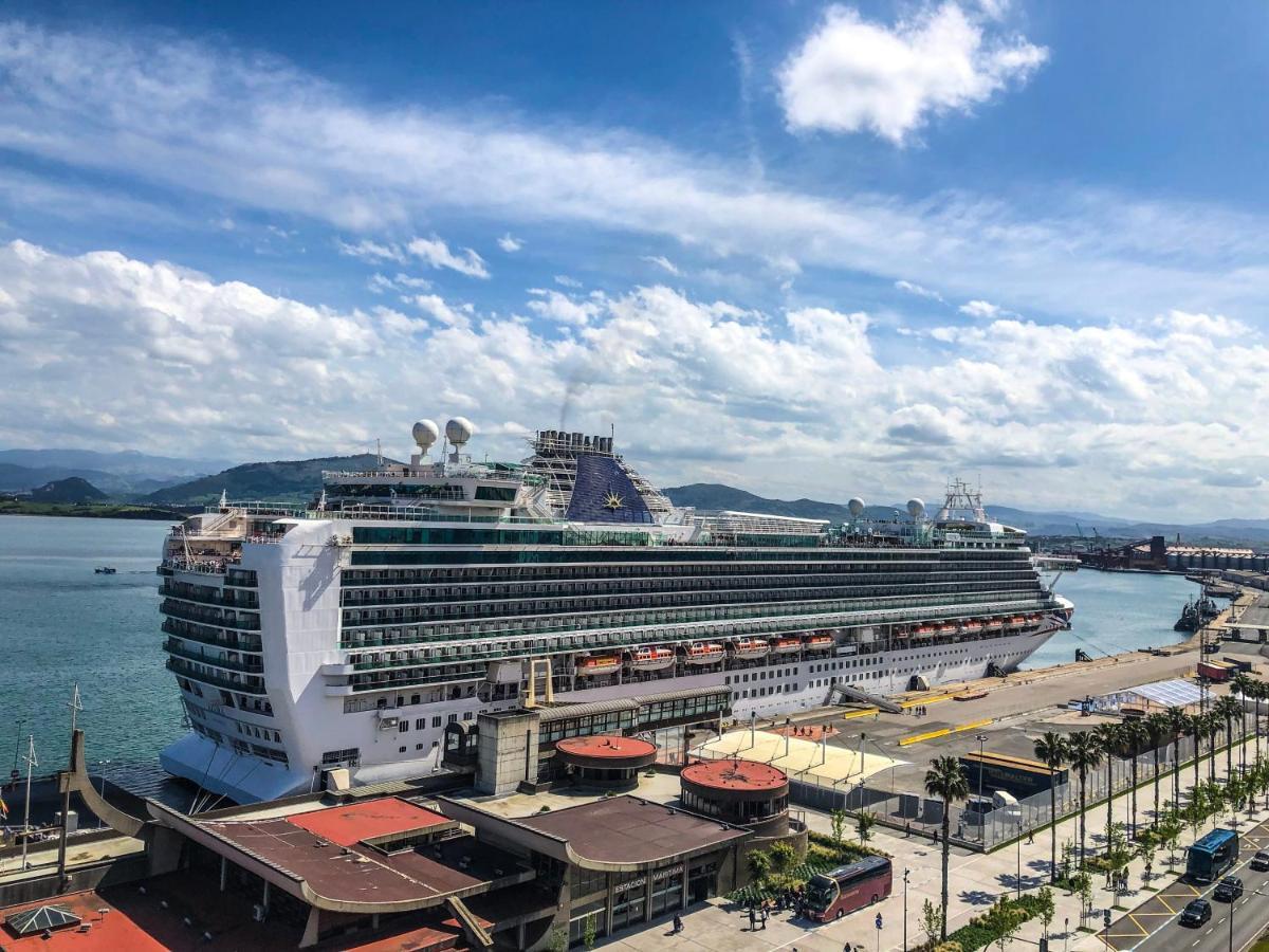 Bahía Hotel 4*