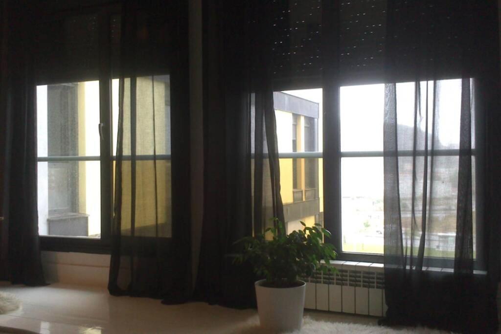 Loft De Diseño Con Garaje Apartamento