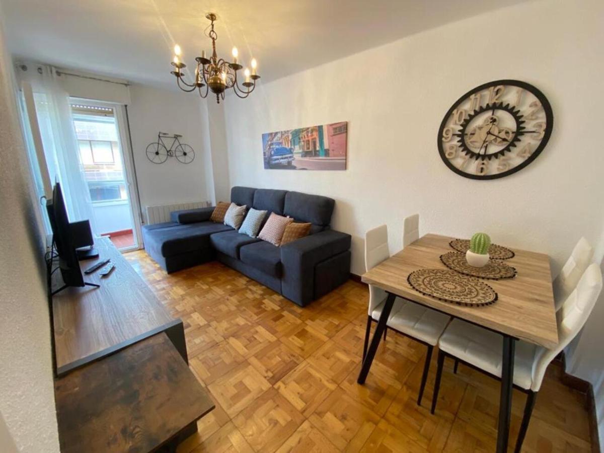 Piso Con Preciosa Galería Y Garaje Apartamento