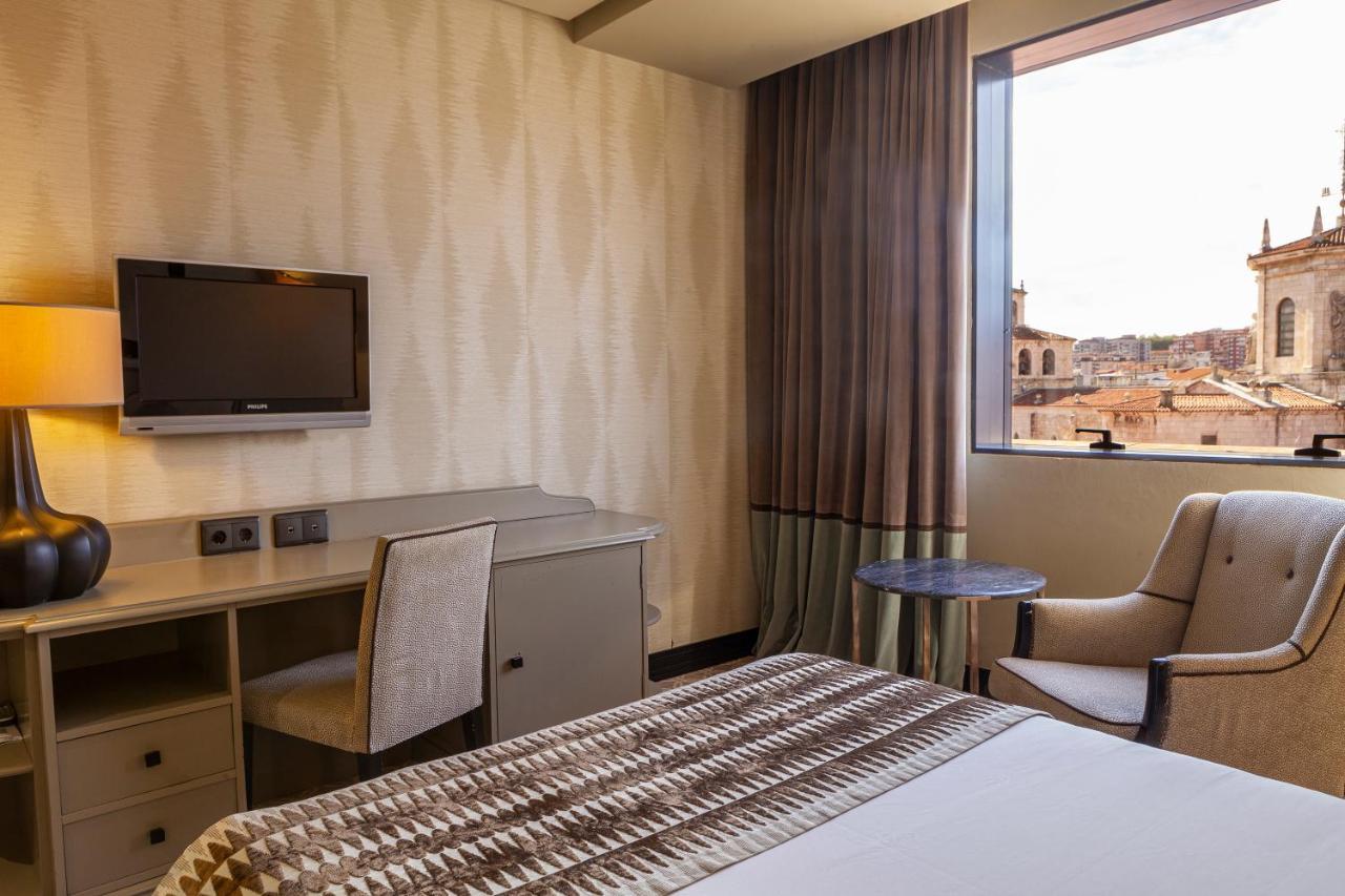 Bahía Hotel 4*