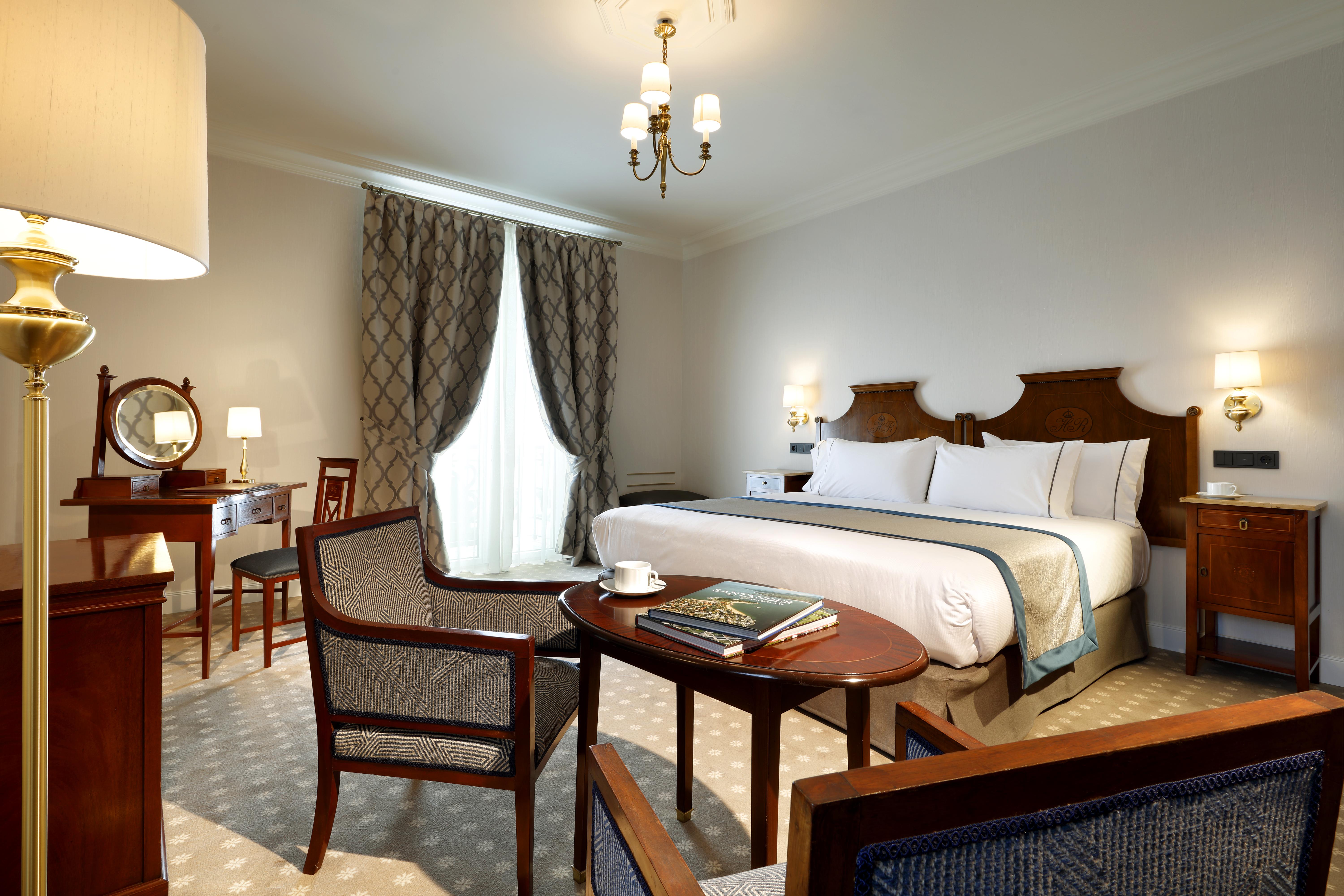 Eurostars Real 5*
