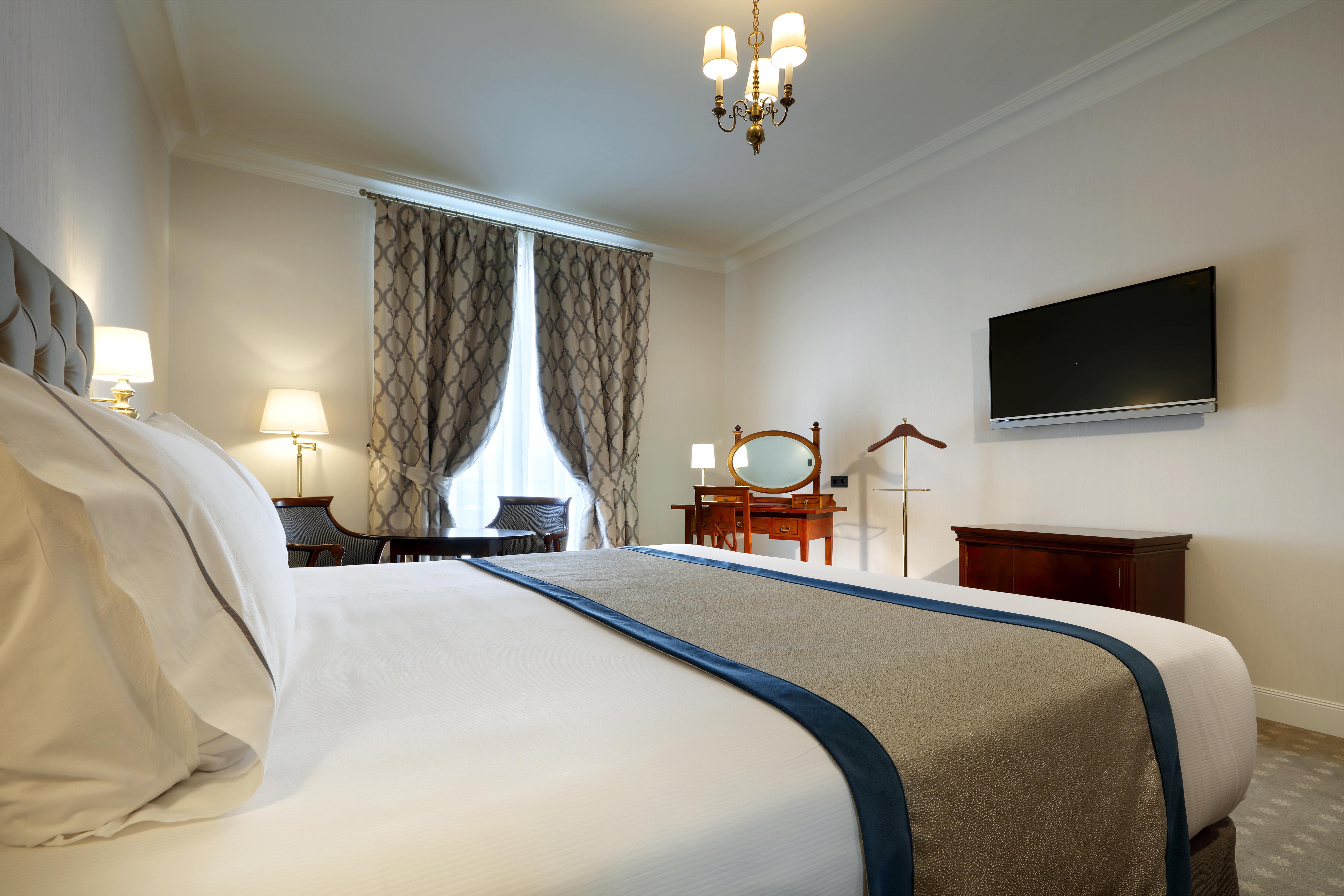 Eurostars Real Hotel