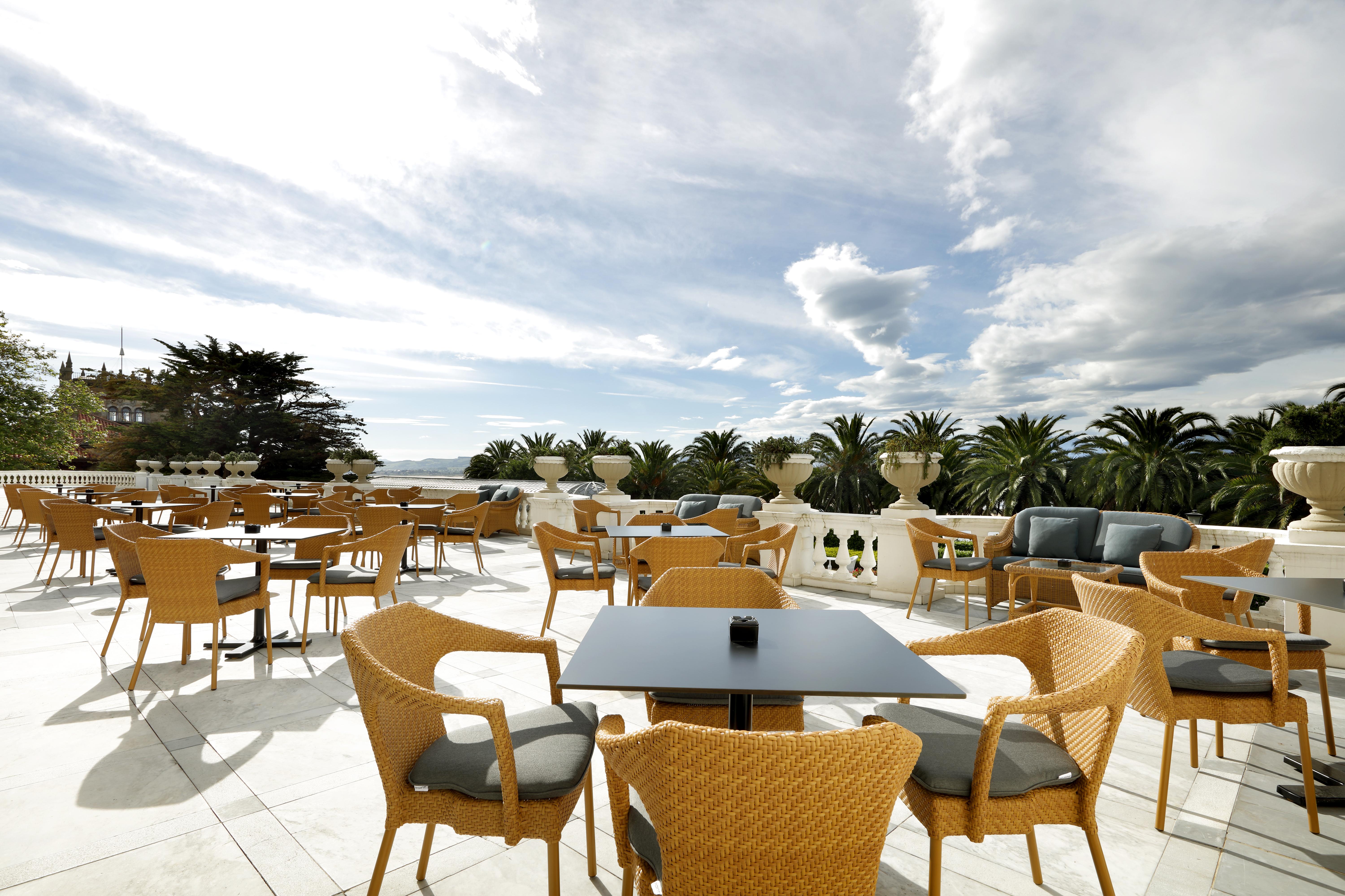 Eurostars Real Hotel 5*