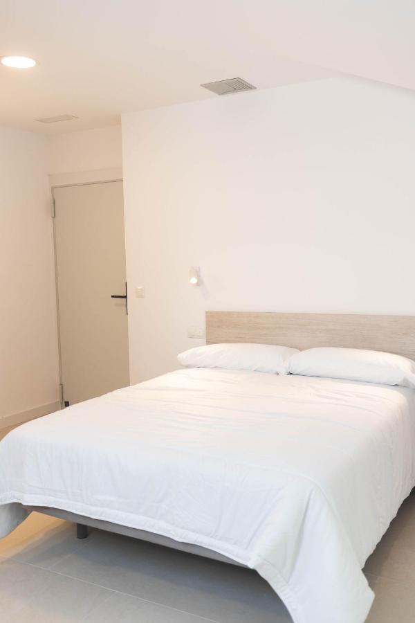 Miguela Hostal