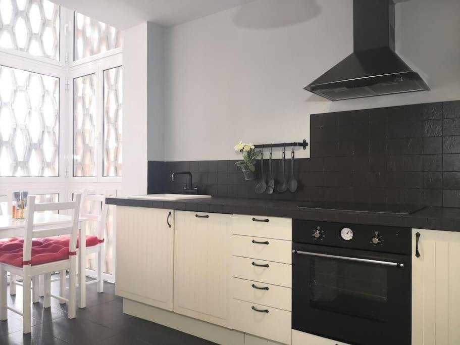 Spacious And Light Flat With Beautiful Views *