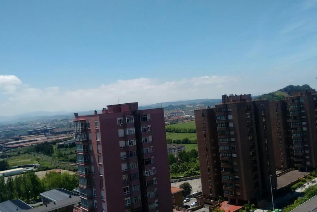 Spacious And Light Flat With Beautiful Views Apartamento