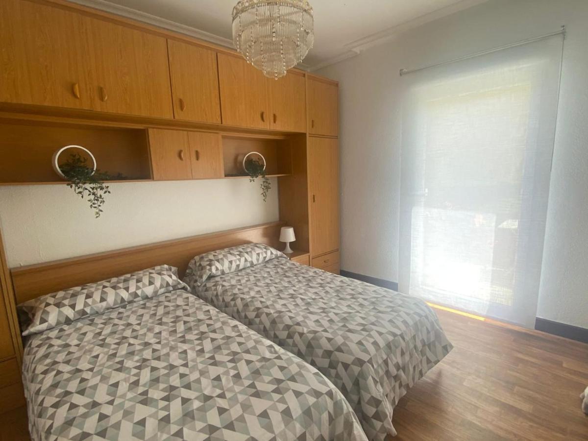 Bajo Con Terraza A 5 Min De La Playa Holiday home