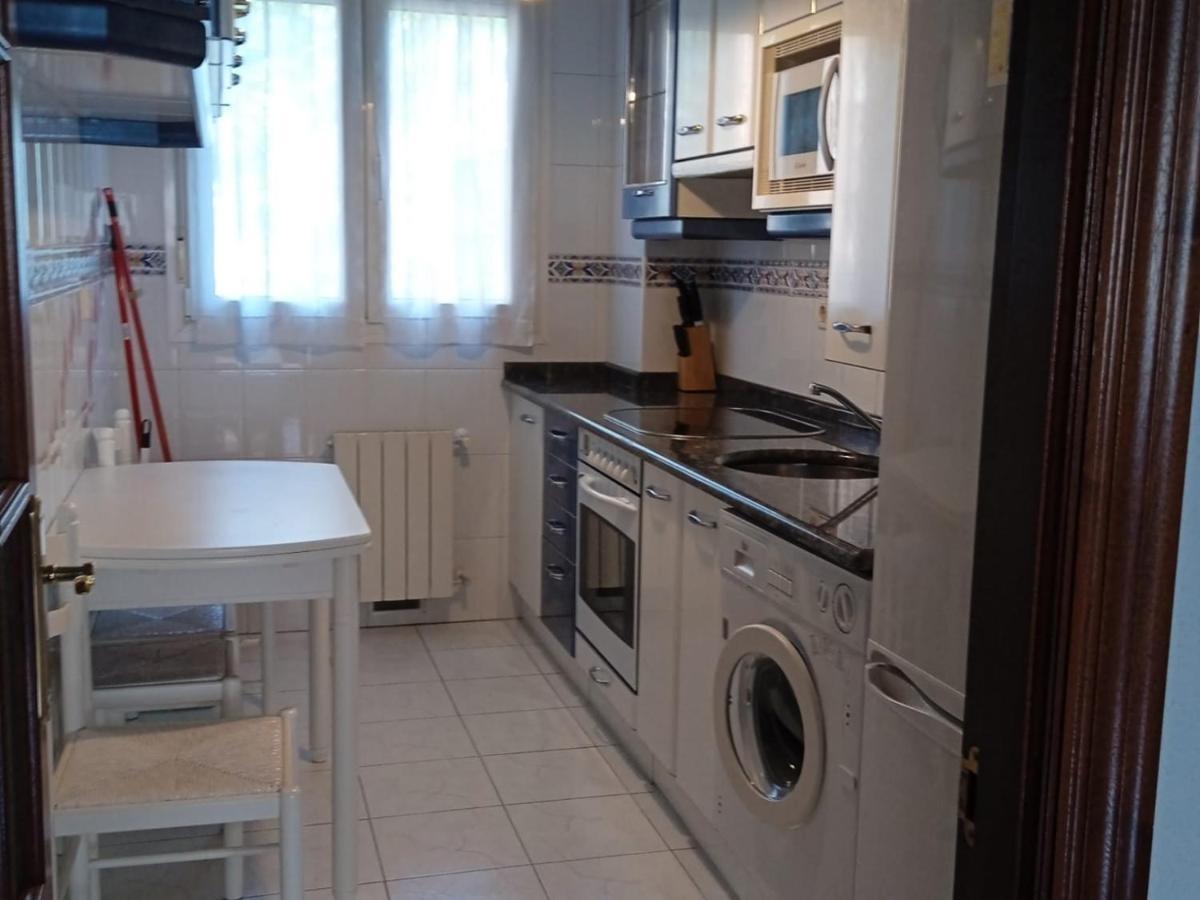 Nuevo! 3 Con Garaje Privado Apartamento