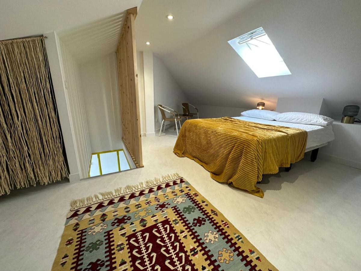 Design With Garage Apartamento