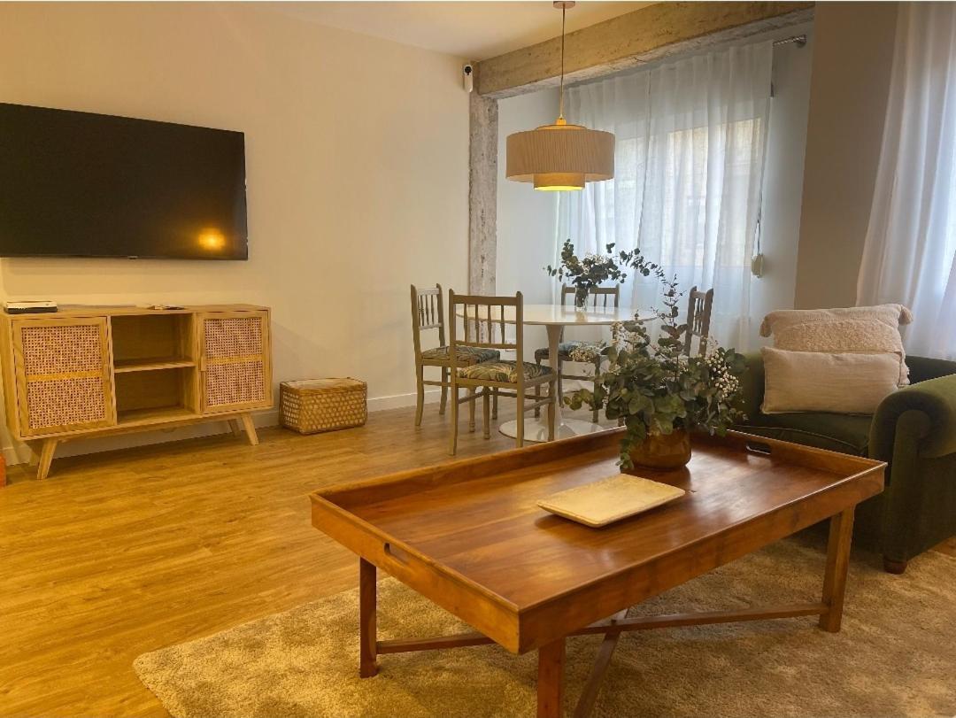 Apartamento 4 Pax Recien Reformado En El Centro De Apartamento *