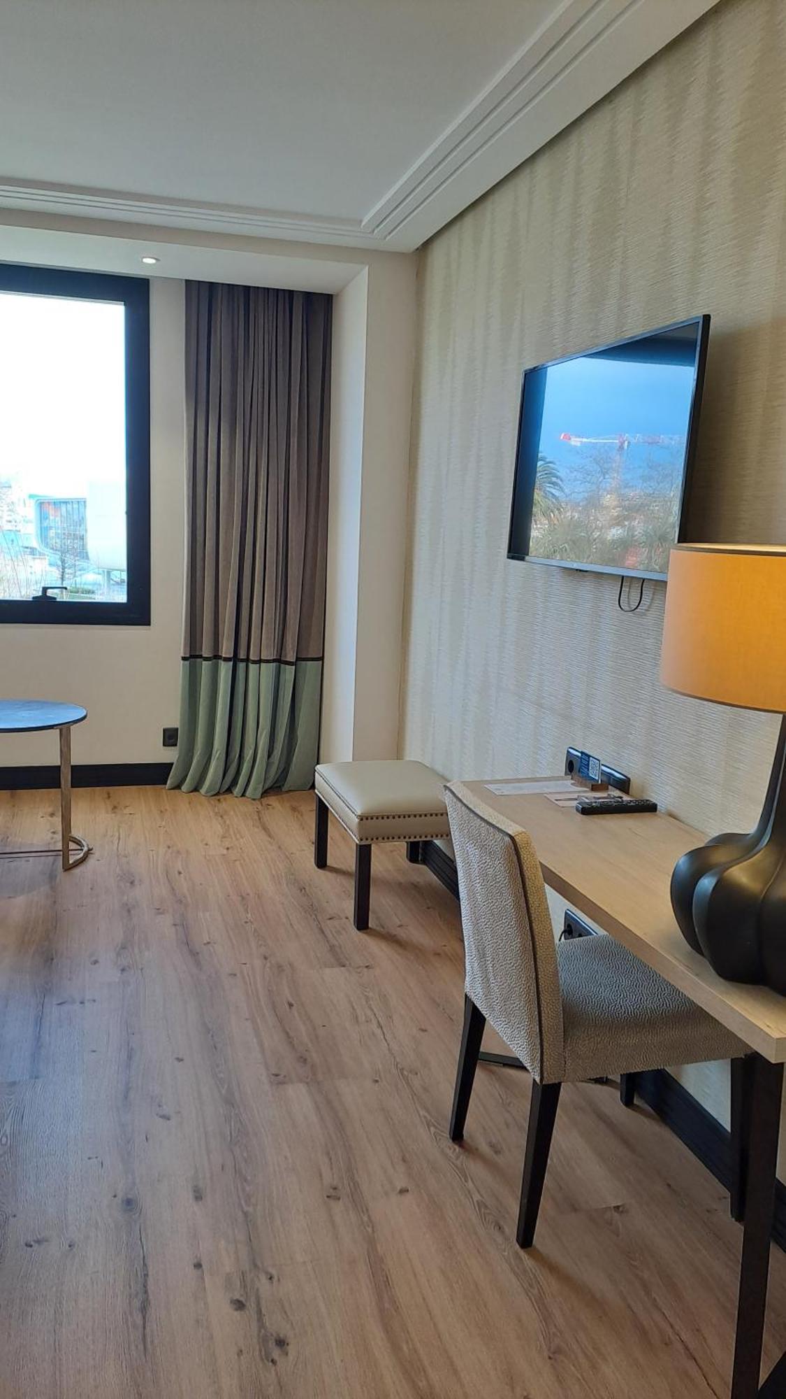 Bahía Hotel 4*