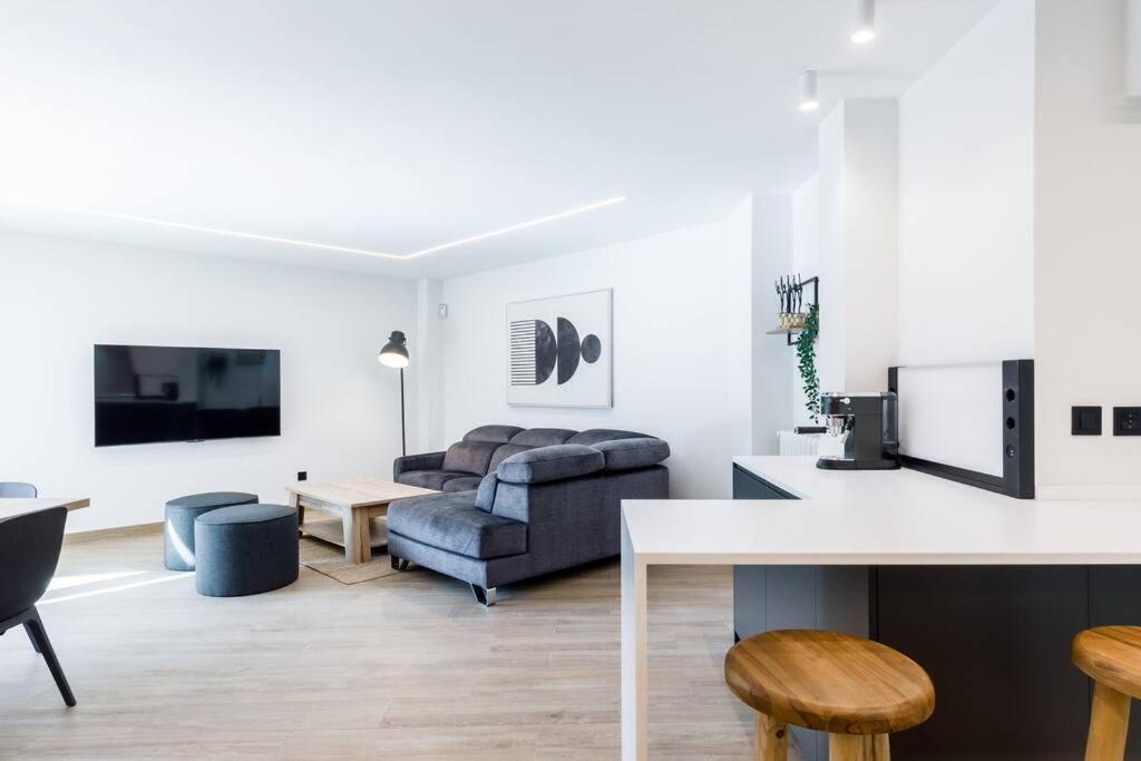 Piso De Lujo A 300m De La Playa Apartamento