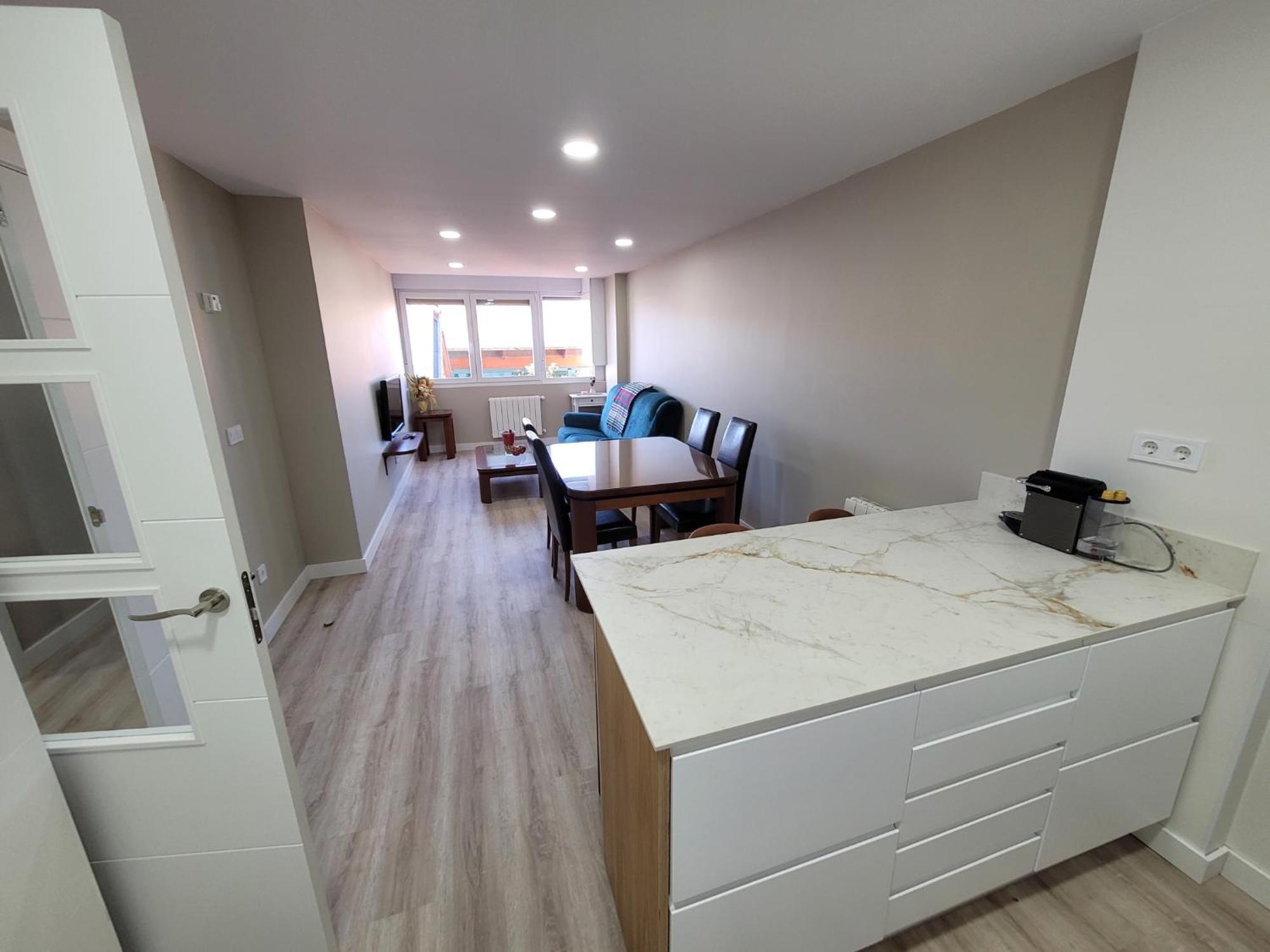 Ferry Port Brand New Apartamento *