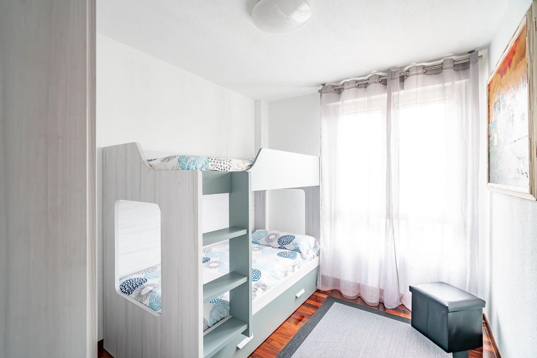 Apartamento Piso Con Piscina Santander