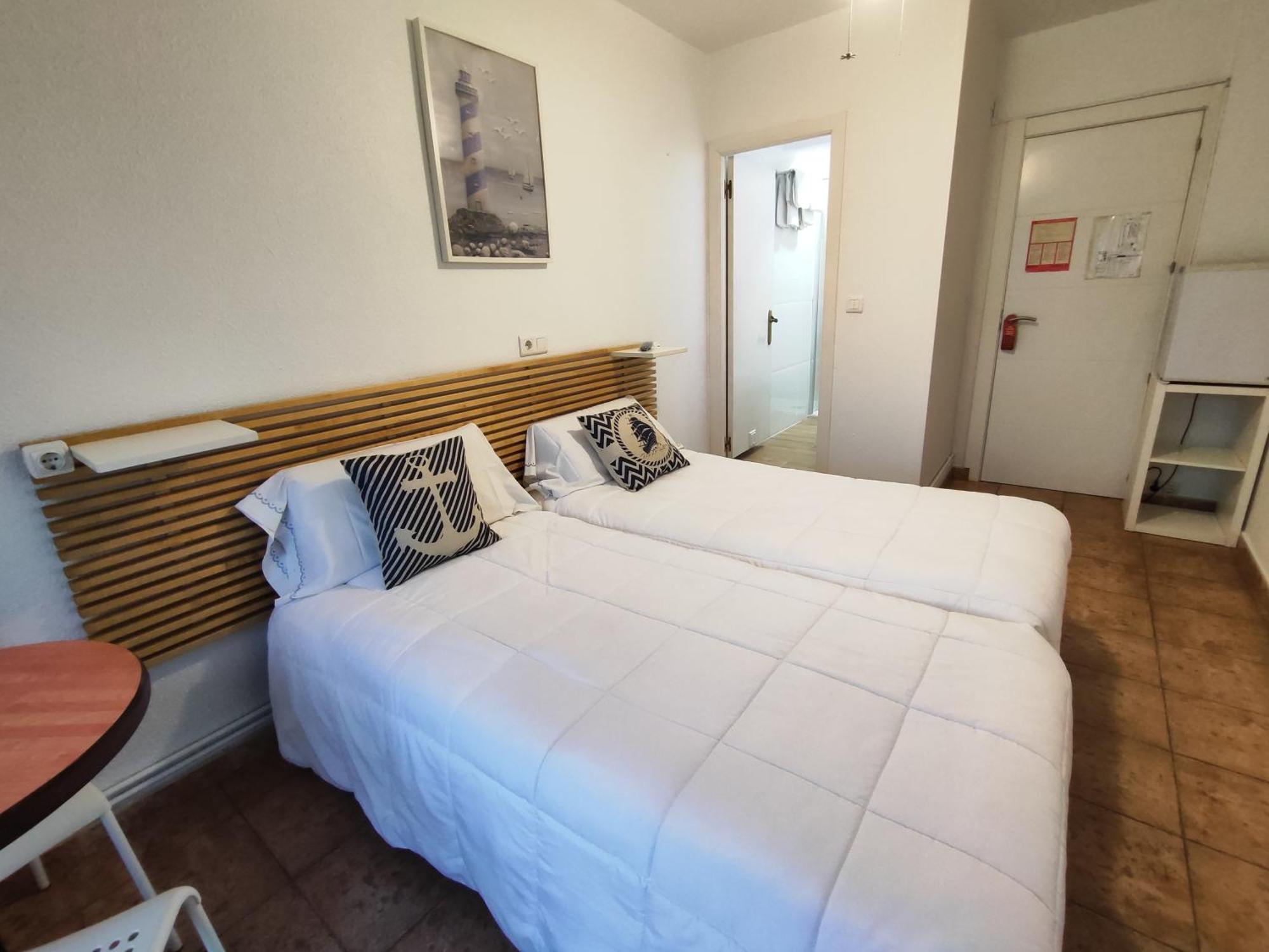 Lucy Guest house 2*