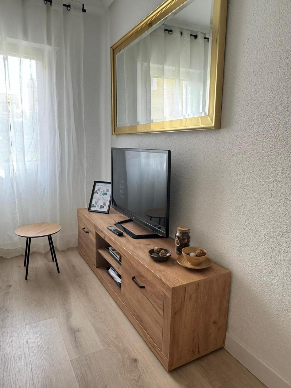 Holiday home Bajo Con Terraza A 5 Min De La Playa Santander