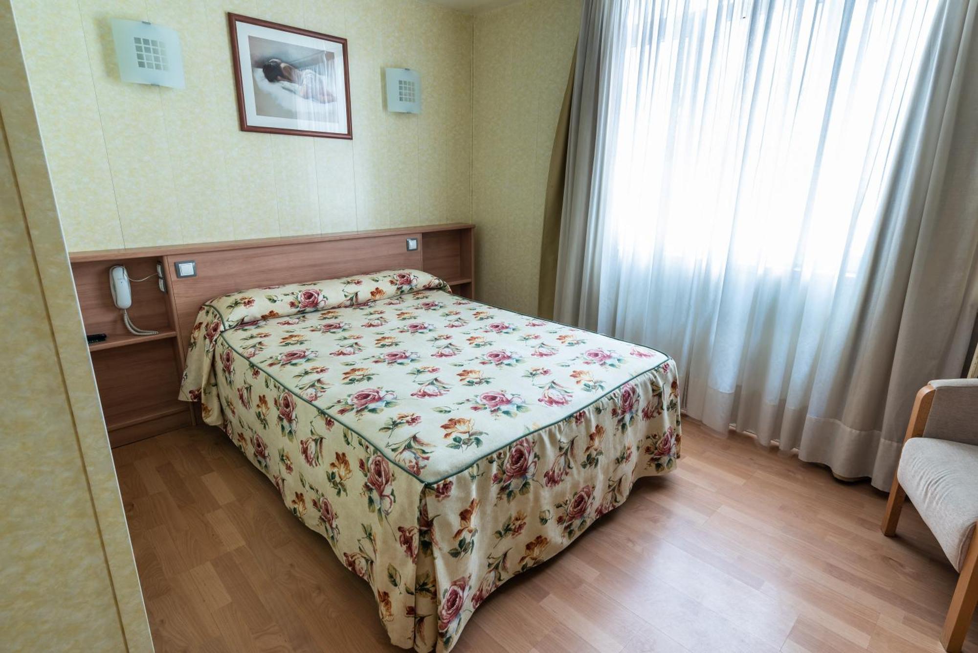 Bedoya Hotel