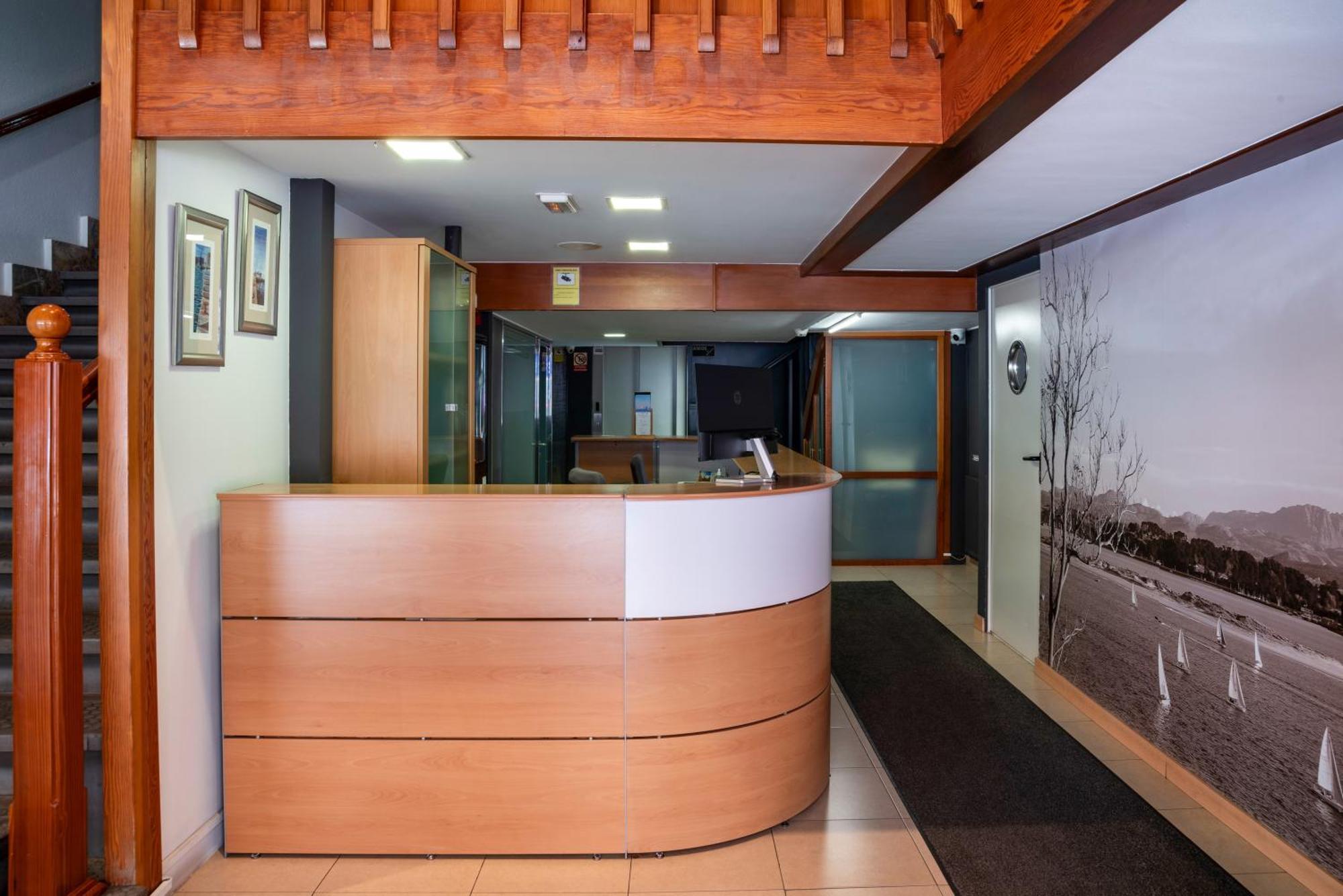 Bedoya Hotel *