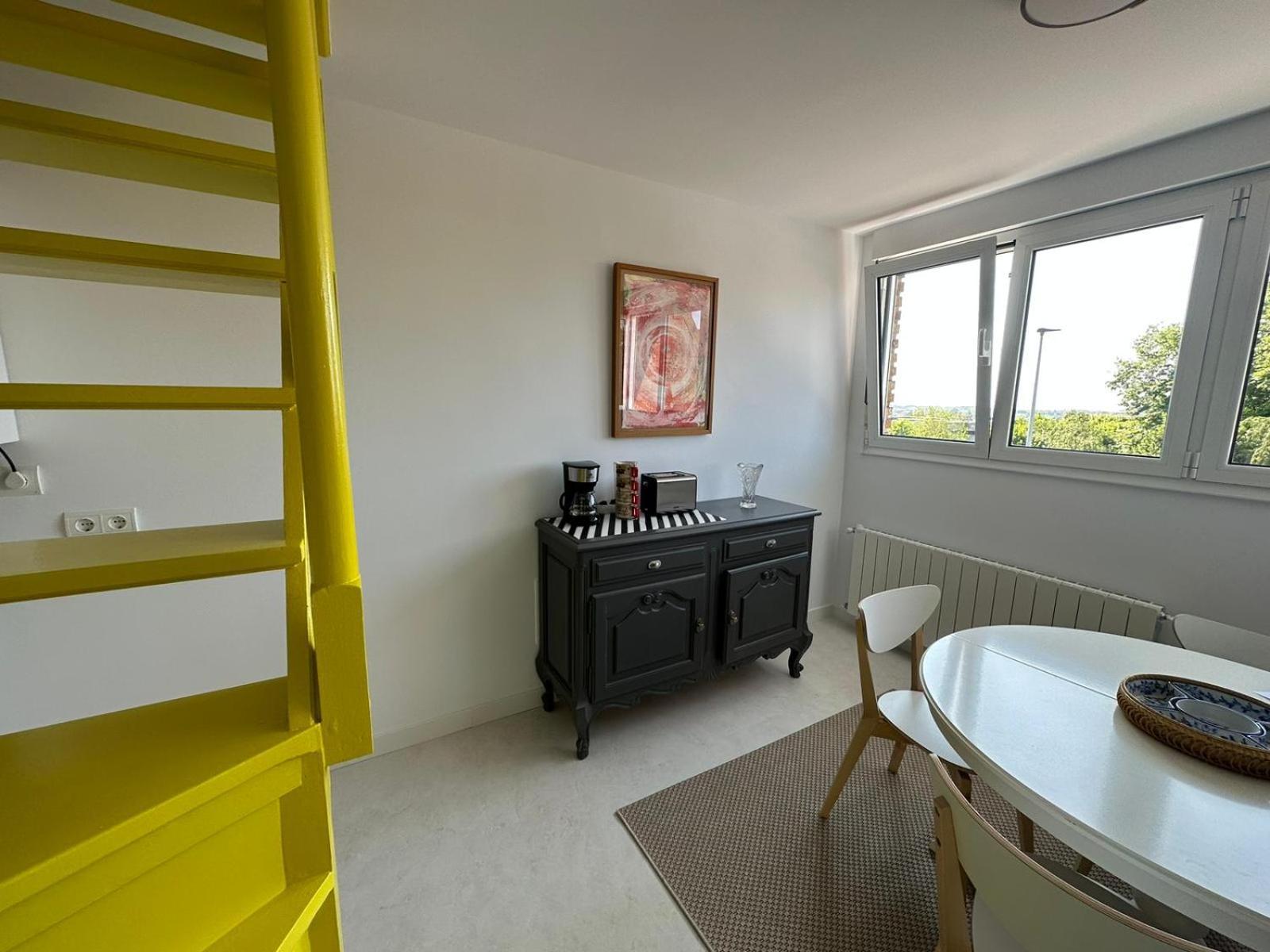 Apartamento Design With Garage Santander