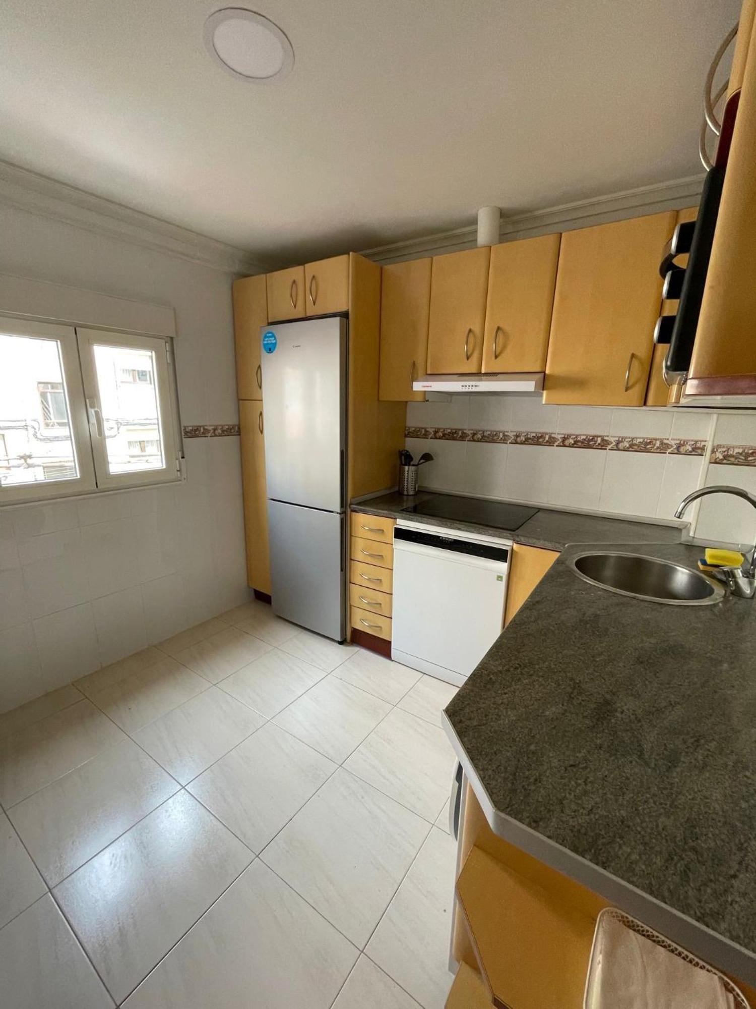 Apartamento En El Centro - Cercano A La Playa * Santander