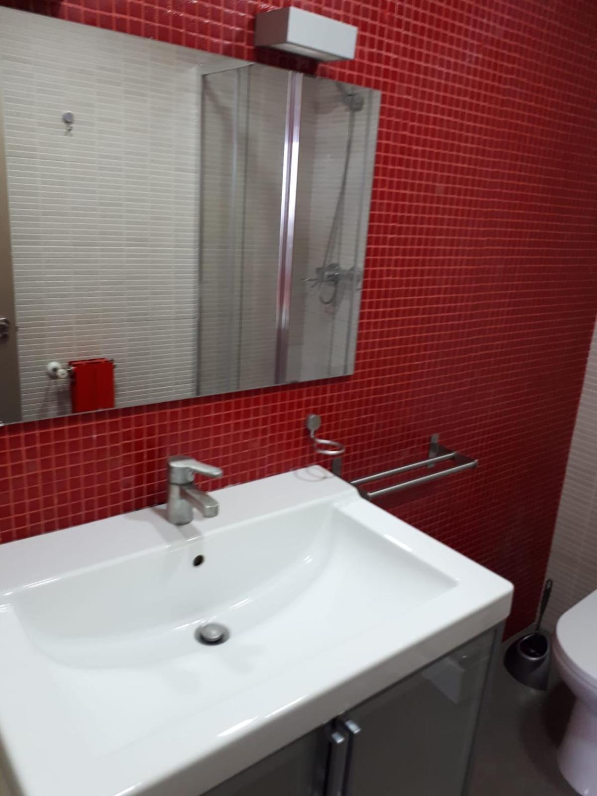 Apartamento Bonito Piso En Santander, Calle General Davila Santander