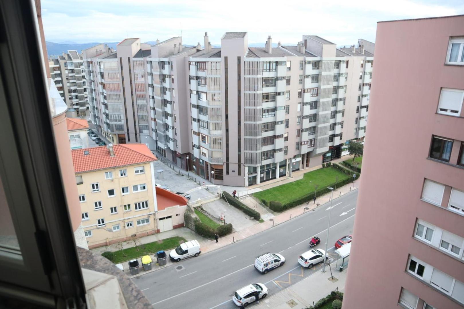 Bonito Piso En Santander, Calle General Davila Santander