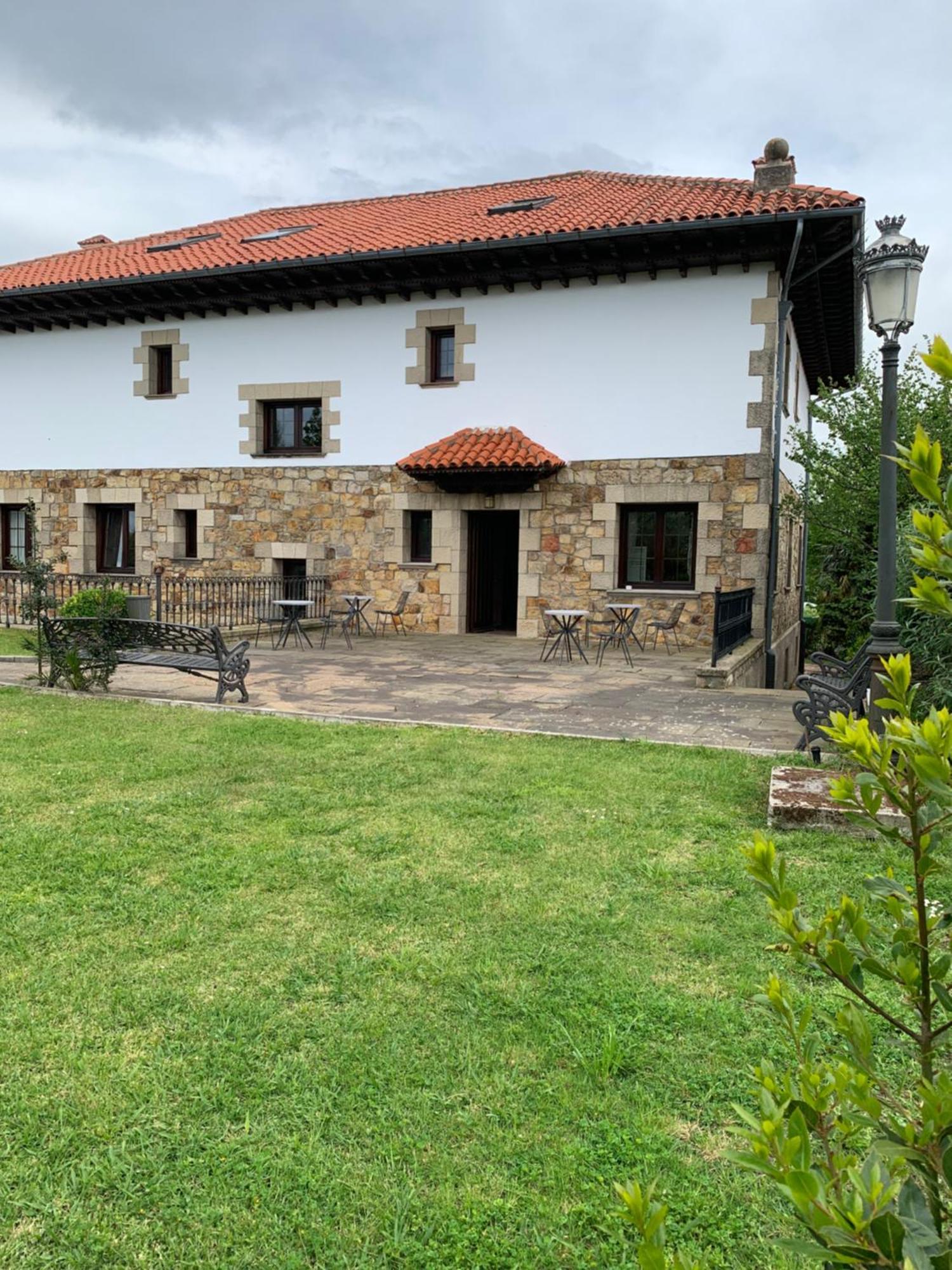 El Jardin De Angela 3*