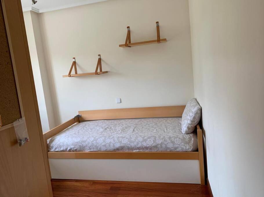 Piso A 5 Minutos De La Playa En Santander! Apartamento *