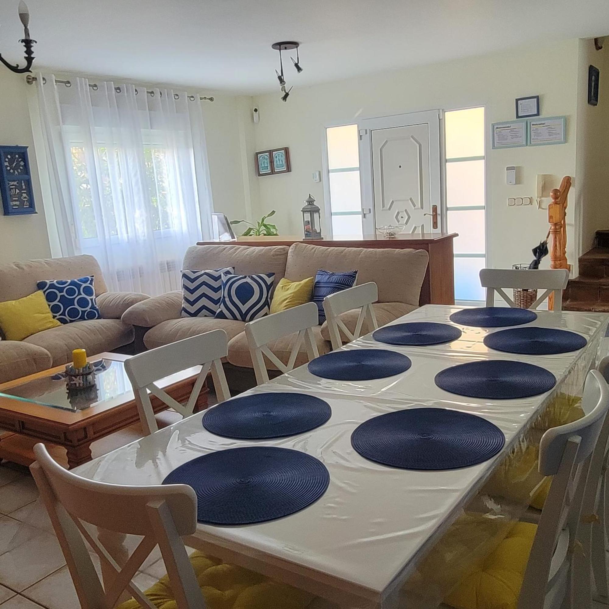 Casa En A 800m De La Playa Holiday home *