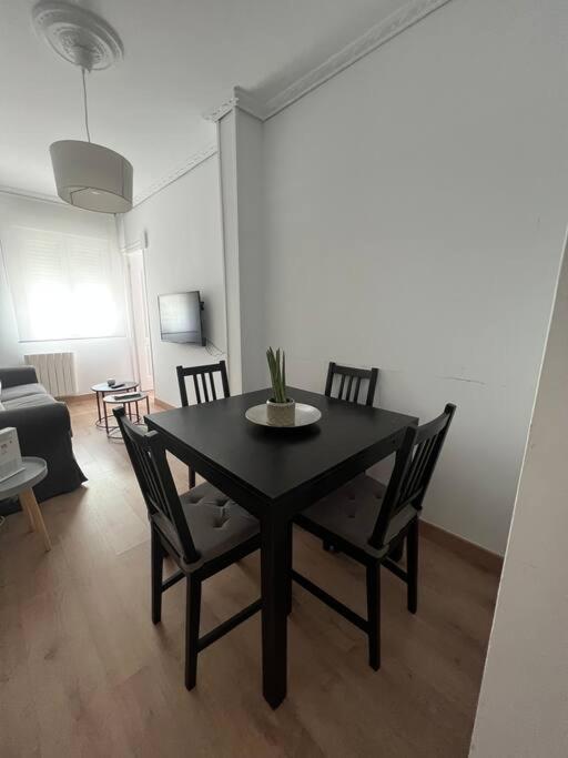 Bonito Apartamento De 2