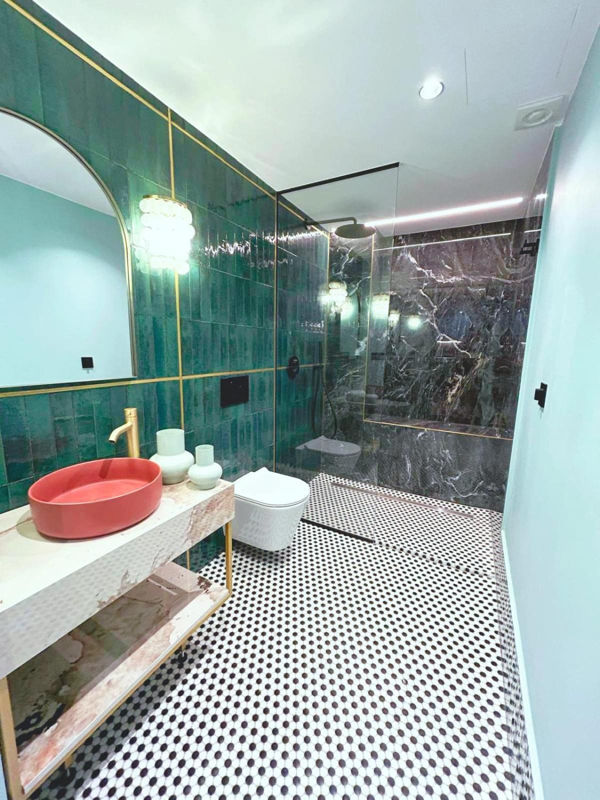 Lemon Apartment *