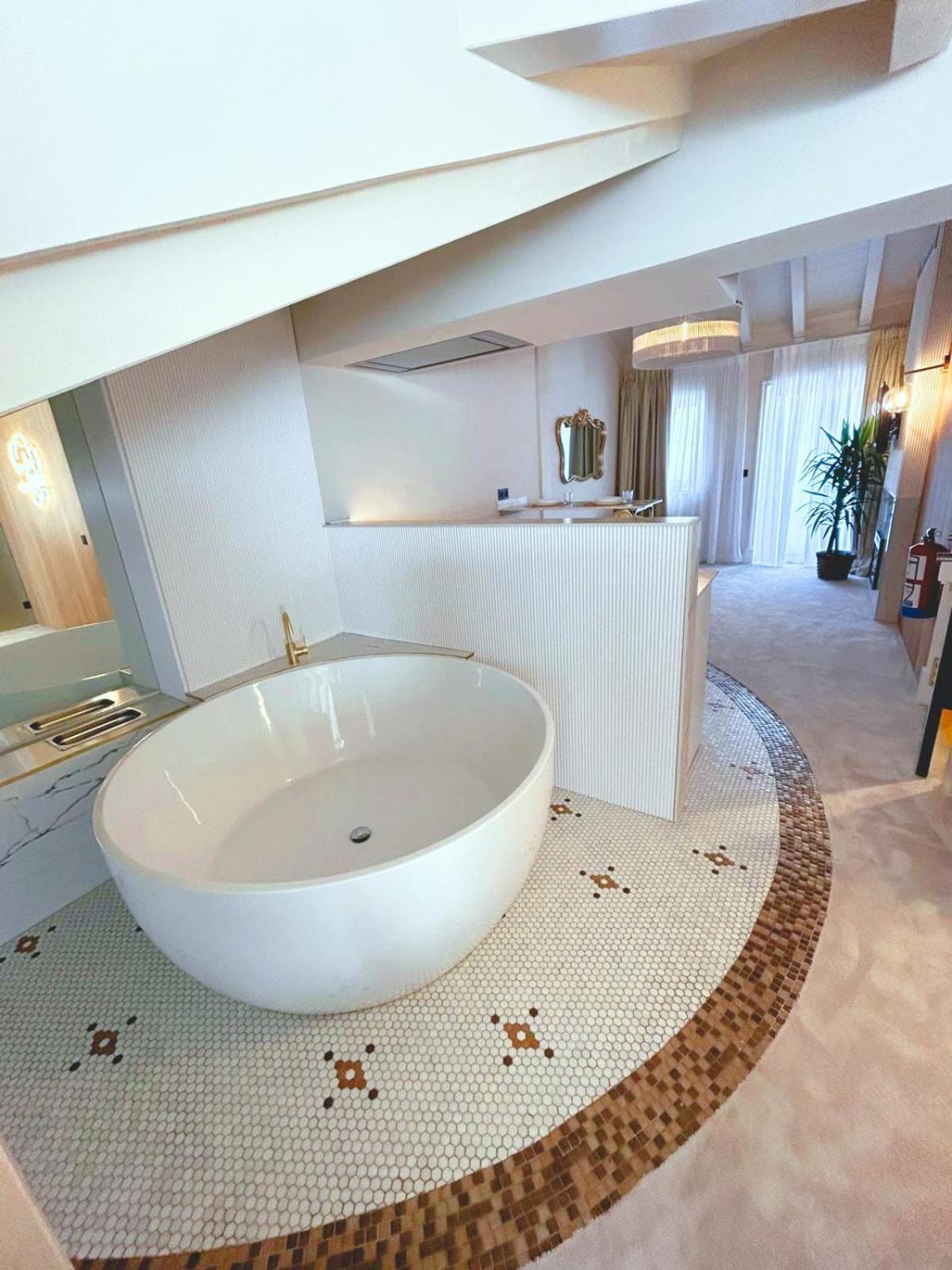 Lemon Apartment *