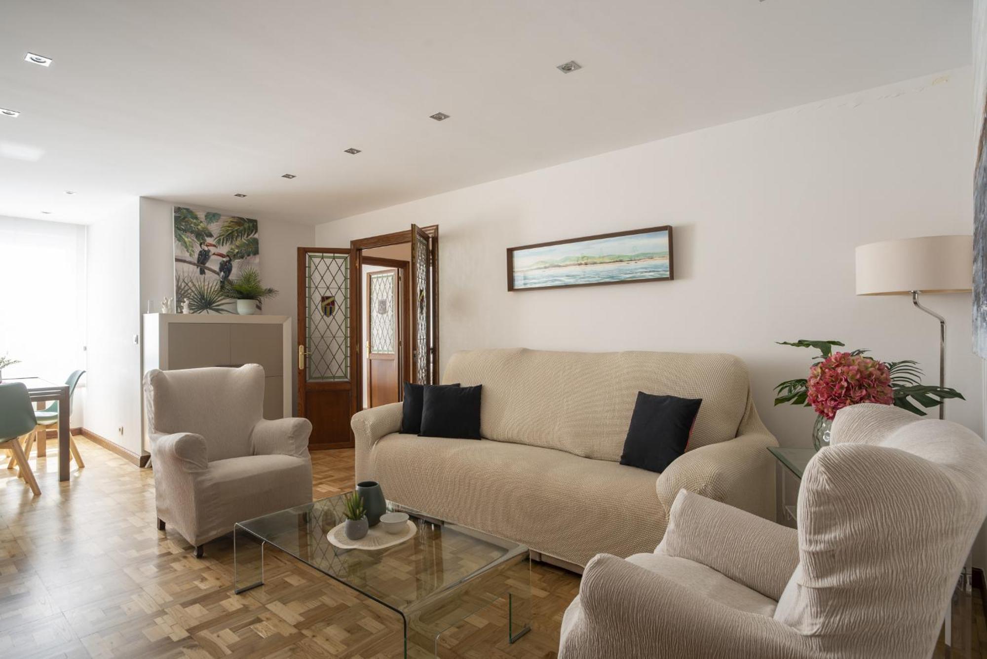 Apartamento Elegante Y Amplio Con Vistas Espectaculares