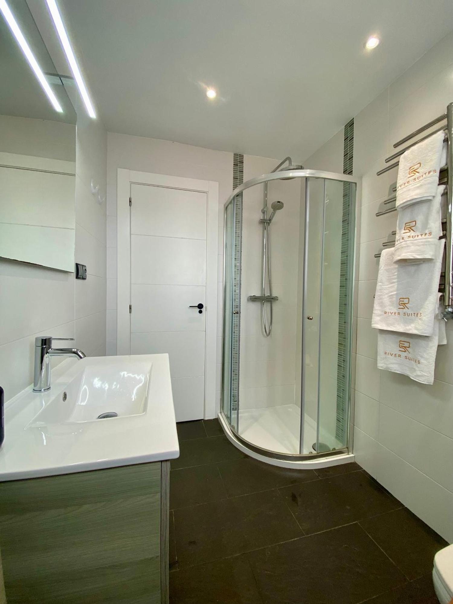 De Lujo River Apartment