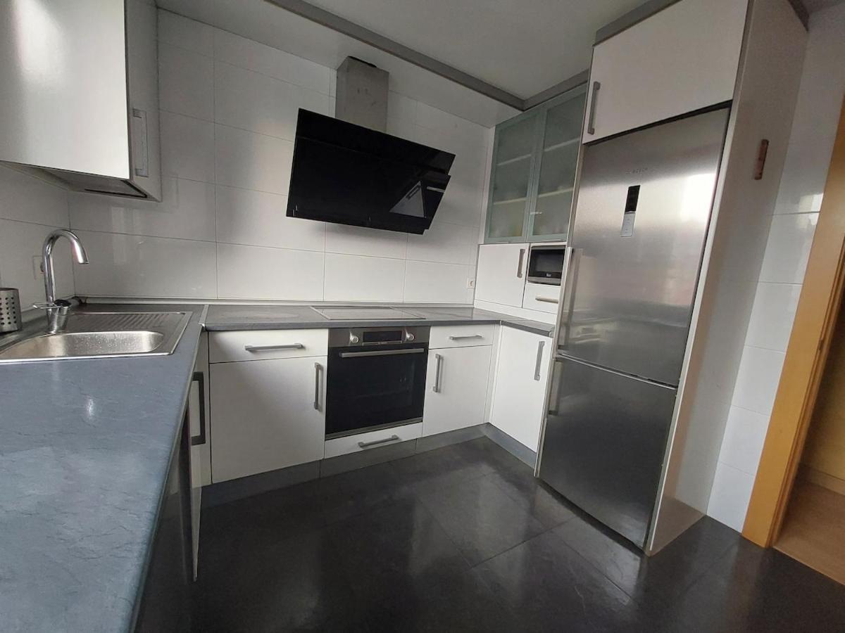 Apartamento Con Aparcamiento En Zona Centrica
