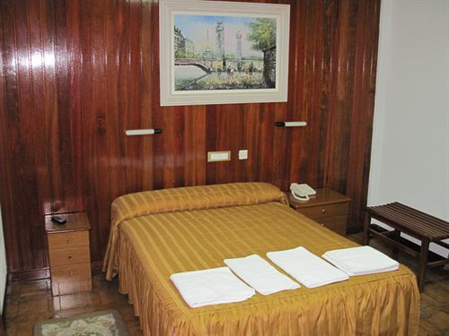 Hotel Antoyana *