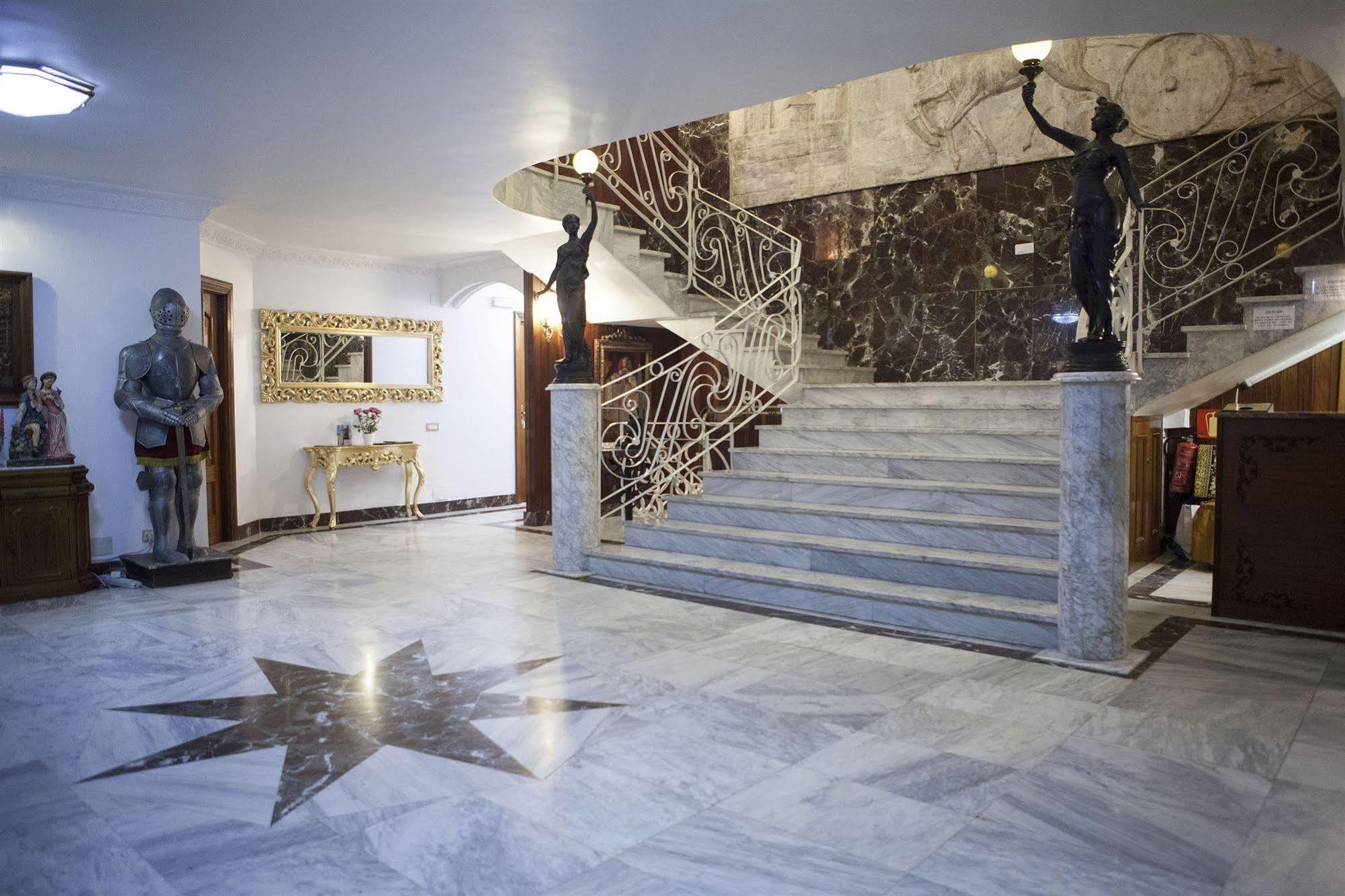 Antoyana Hotel