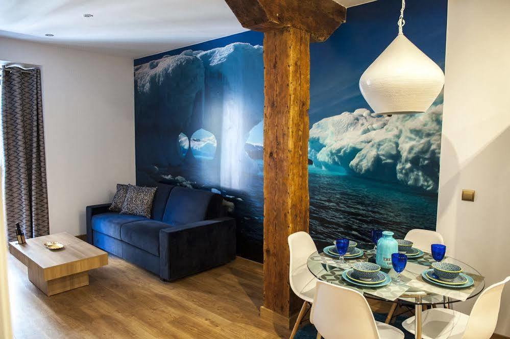 Art Apartment *