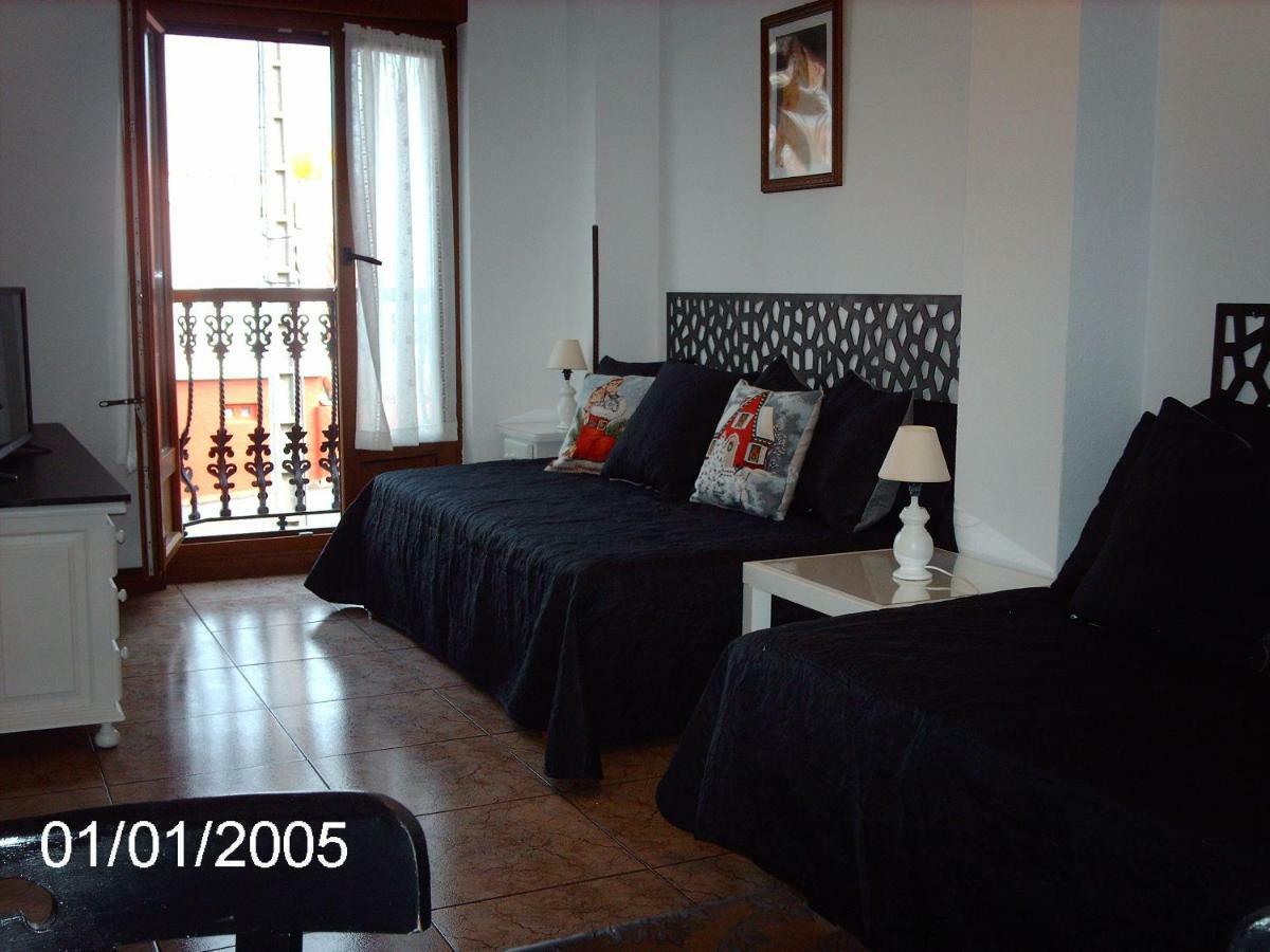 Balcones Apartment *