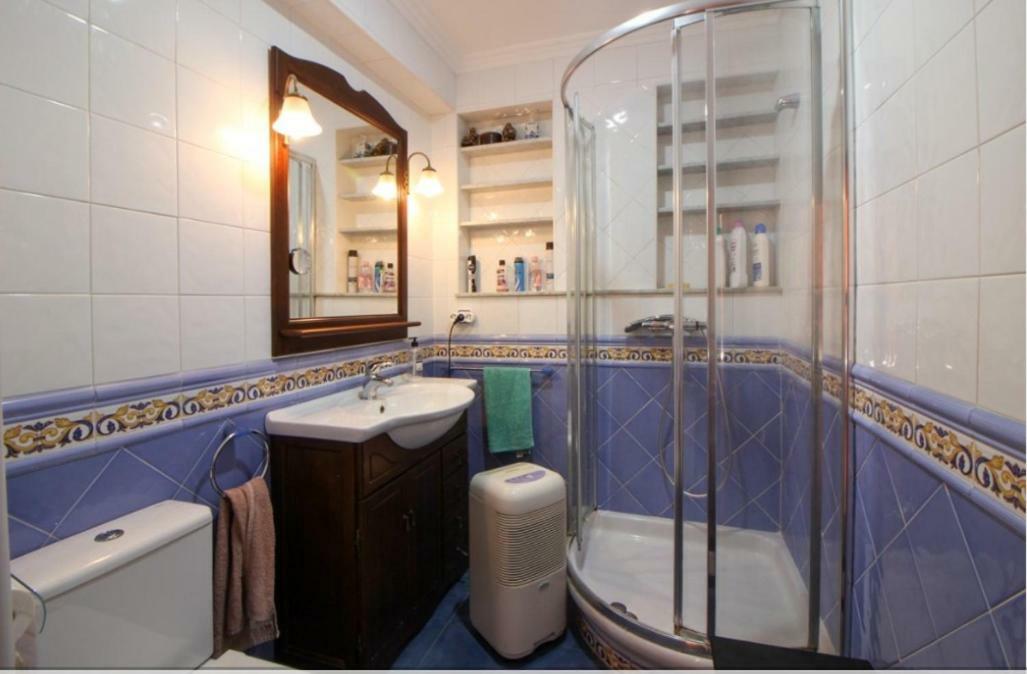 Zona Tetuan Puertochico Apartment *