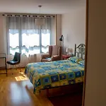 Piso con vistas en urbanización con piscina