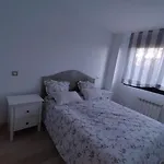 Bajo Con Jardin En Exclusiva Urbanizacion Cerca De Playa