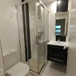 Bajo Con Jardin En Exclusiva Urbanizacion Cerca De Playa